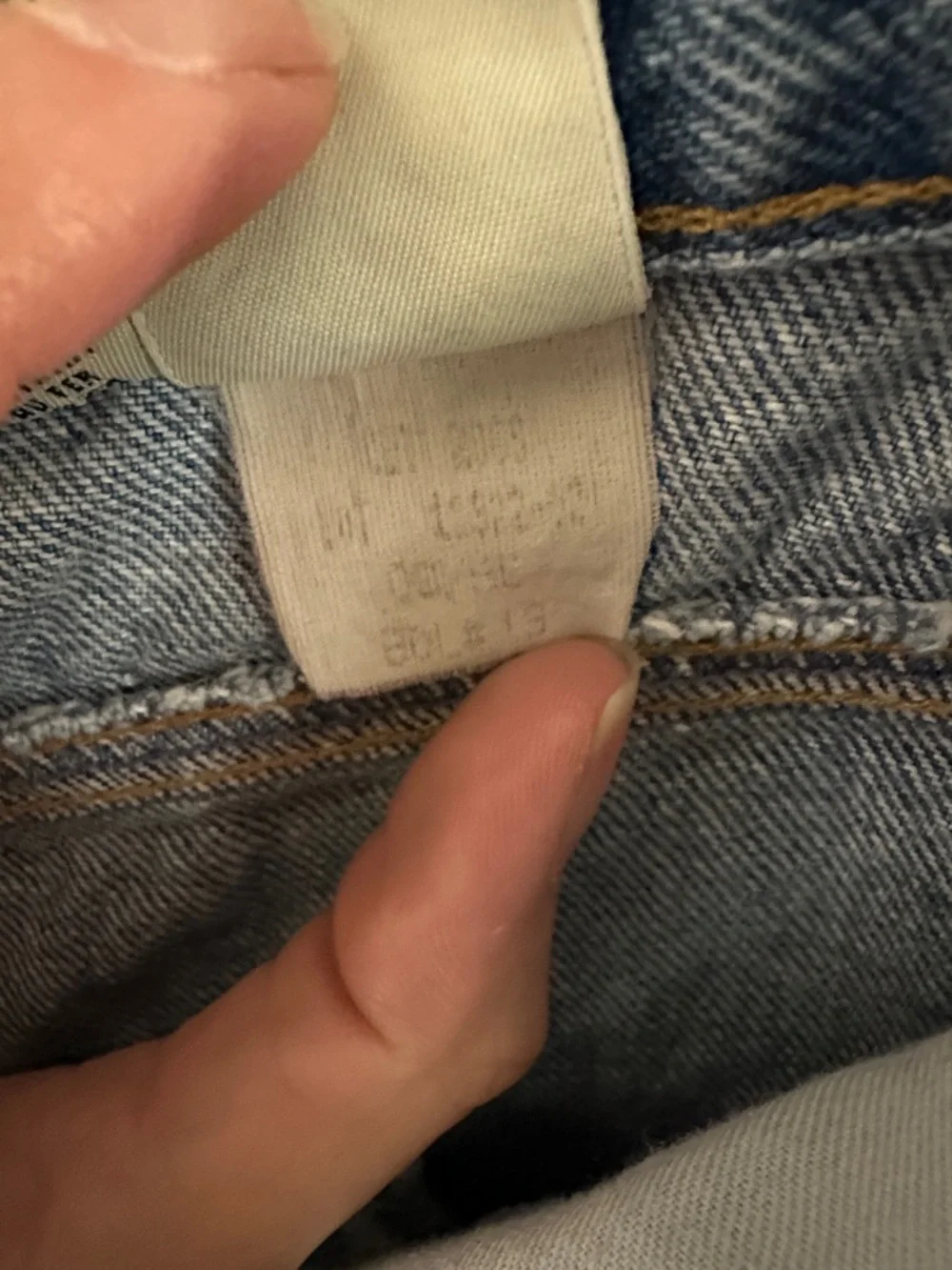 Eddie Bauer Light Blue Denim Jeans - Picture 5 of 7